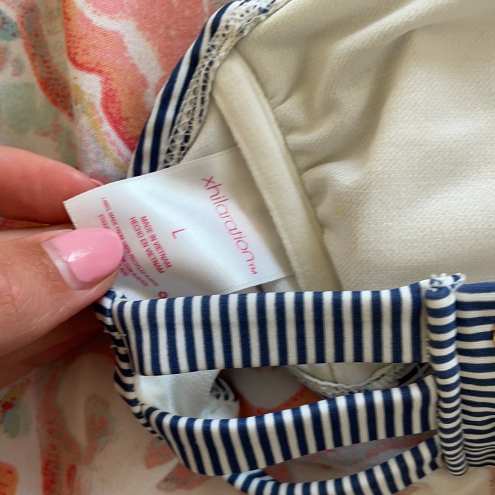 Target Bathing suit top - Picture 4 of 5